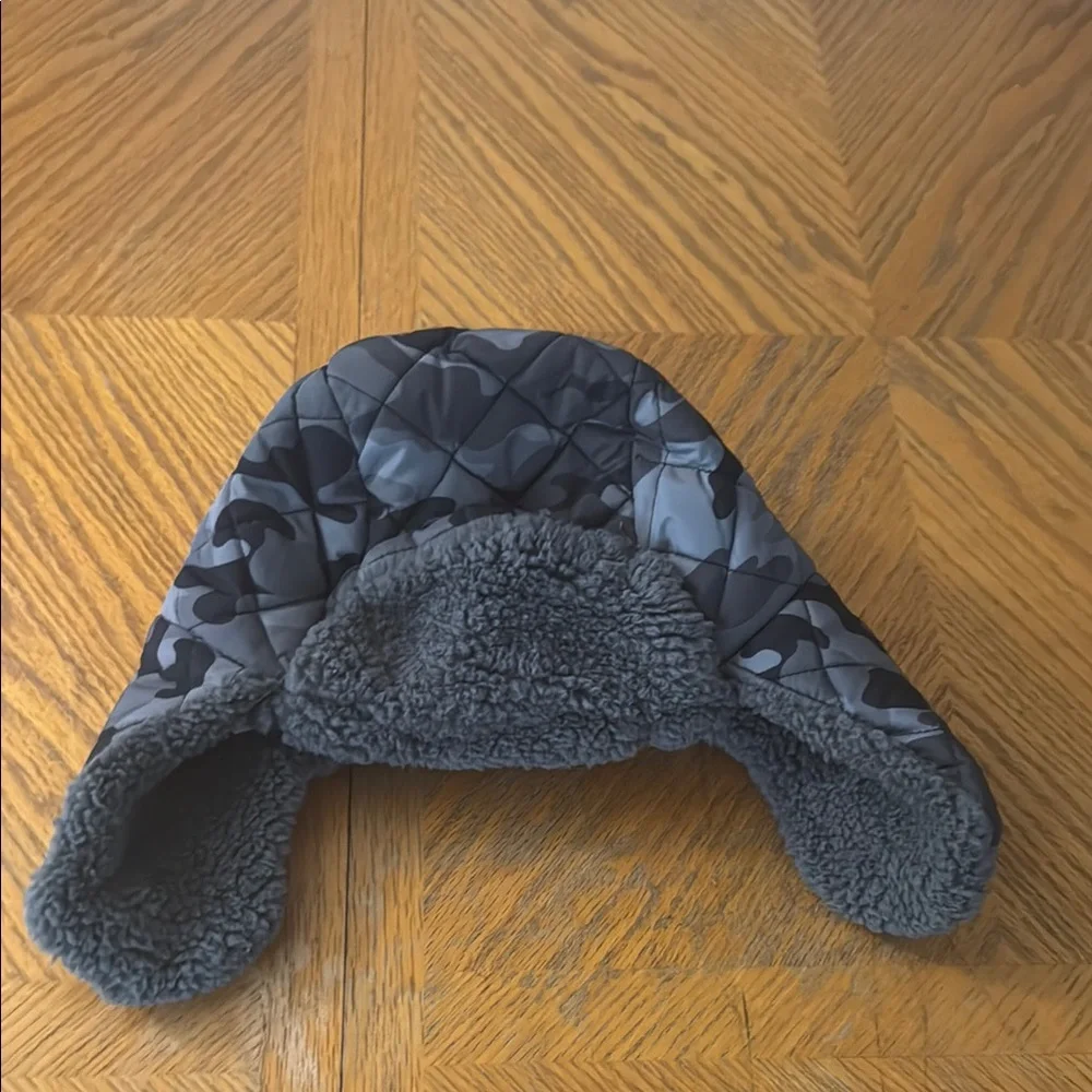 Old Navy Black and Gray Camo Hat with Ear Flaps